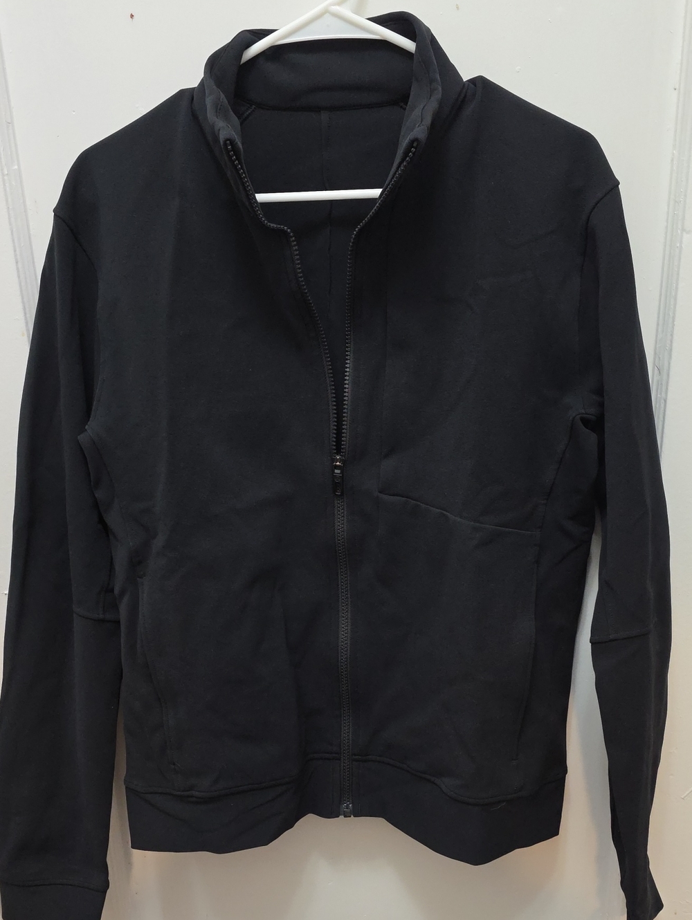 lululemon athletica Men's Black Lightweight Zip Jacket